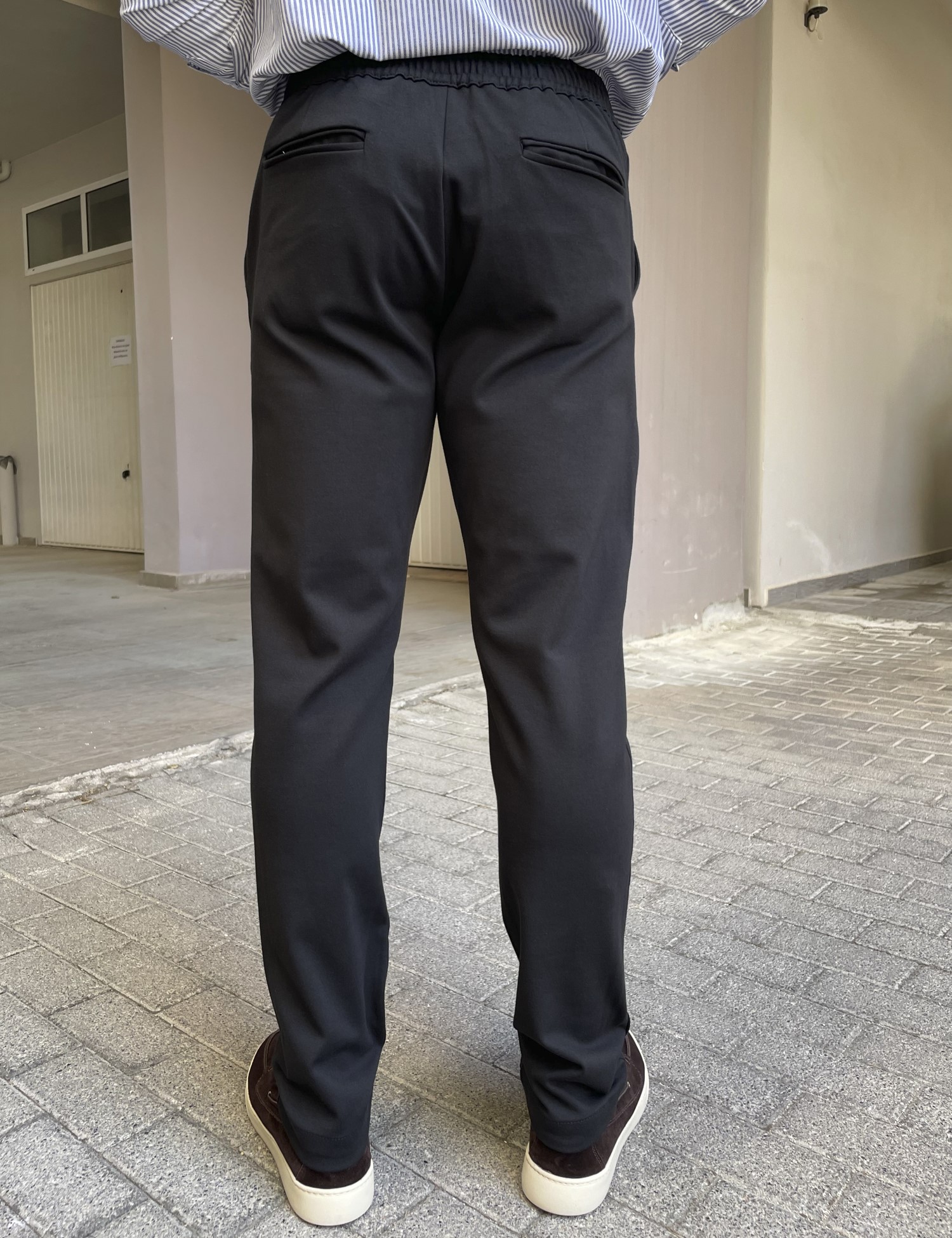 Ανδρικό μαύρο παντελόνι υφασμάτινο ελαστικό με λάστιχο στην μέση BO209 φωτογραφία